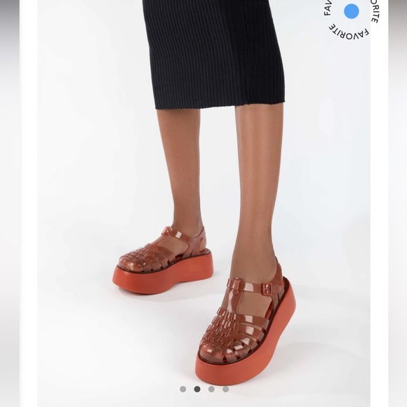 Melissa possession platform - Picture 4 of 5